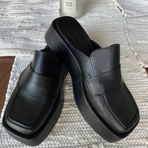 Alohas - Black Chunky  Vegan Mules Made in Spain